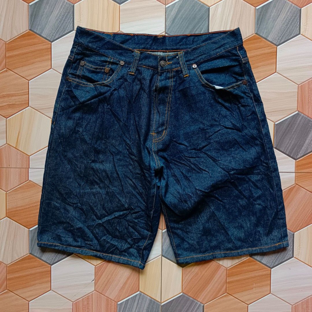 Evisu x Japanese Dragon Denim Short (Category: Shorts) located in Maramag. Submitted by thrifty777 (Listing ID 1464332849, Image 3). Description: Evisu Brand New Condition Waist: 34 Height 22.5 Location Maramag Bukidnon.