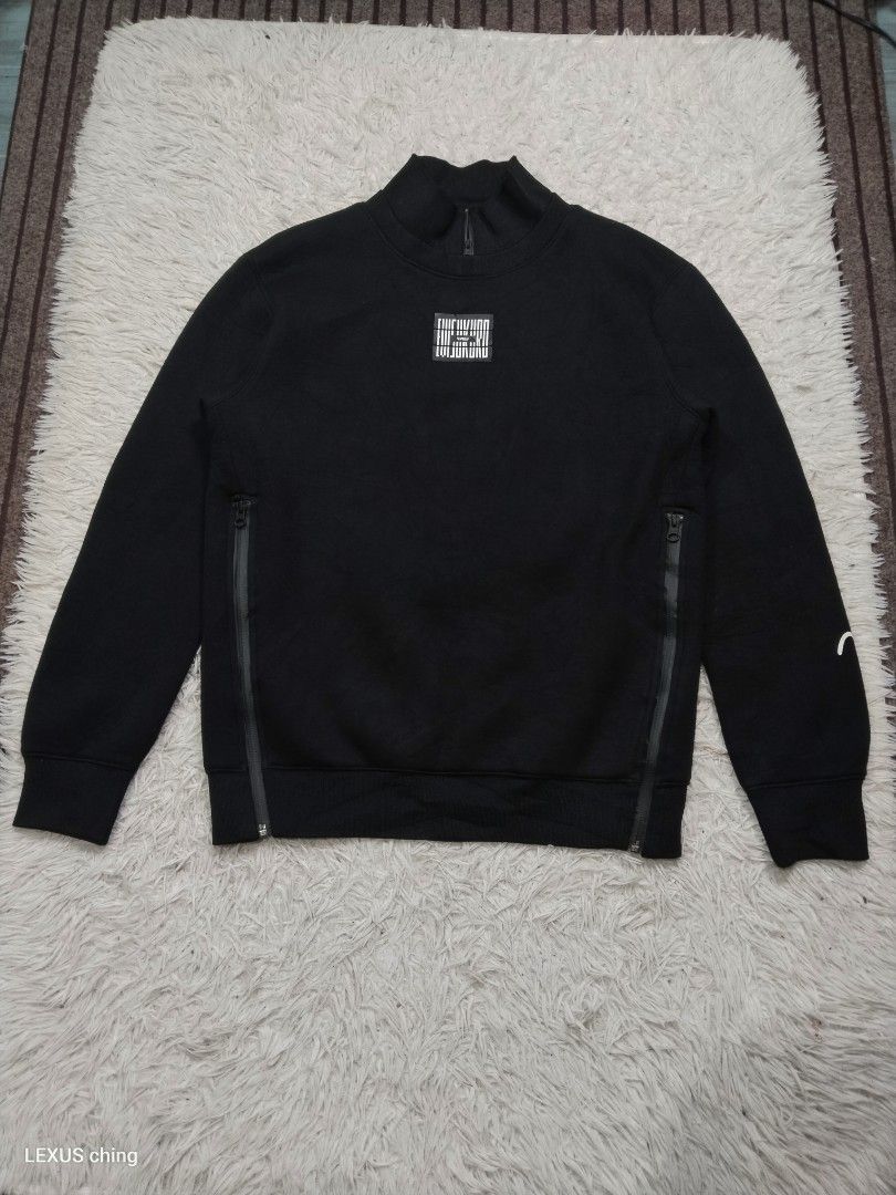 EVISUKURO double neck with zipper and both side adjdjustable zipper. (Category: Coats, Jackets and Outerwear) located in Manila. Submitted by lexusthrift1995 (Listing ID 1464180611, Image 1). Description: Size- SMALL on tag but fit to MEDIUM Dimension- 20x26 good condition ‼️300.pesos plus shipping fee 💸MODE OF PAYMENT- GCASH payment first 🚛MODE OF DELIVERY- J&T or LALAMOVE 📍LOCATION- NORTH CALOOCAN CAMARIN BRGY.177 1705 SUNFLOWER STREET. 🗒No