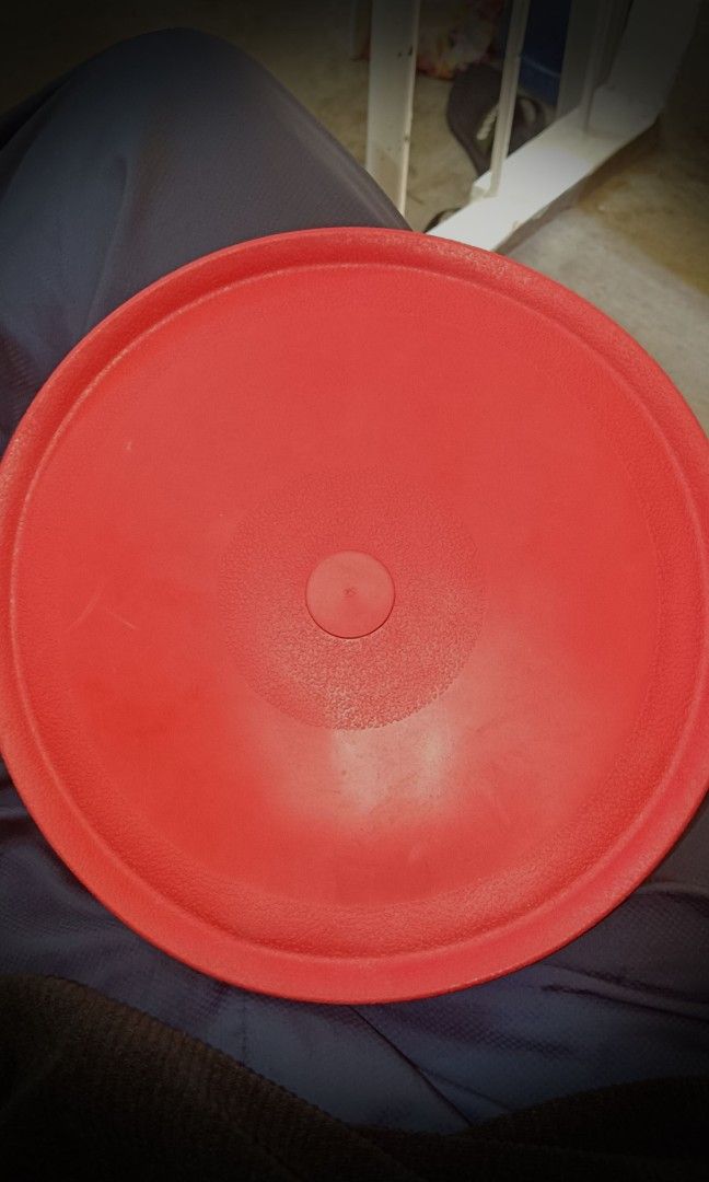 EXILE PRIDE FRISBEE SIGNED BY ATSUSHI (Category: J-Wave Merchandise) located in Manila. Submitted by liliaplay (Listing ID 1464179427, Image 2). Description: Official promotional concert frisbee from the J-Pop group EXILE's 2013 Japan tour titled "EXILE PRIDE". During their concerts, members traditionally threw it at the crowd. real signature Rubber Frisbee Issue you can see 3 parts that have dents now that's all. other than that No Issue Payment