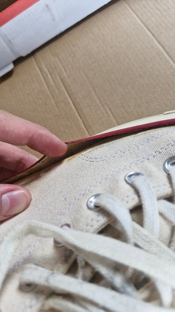 FEEL FREE TO OFFER Converse 70s (Category: Sneakers) located in Manila. Submitted by whosthatcreeping (Listing ID 1464165630, Image 3). Description: Condition: Used/Old RFS: Clearing up space, shoes just sitting FEEL FREE TO OFFER. JUST NEED THESE GONE. Issues shown on pics Will priortize sure buyers. Less questions, higher priority! MOP: GCash/Bank Transfer MOD: Lalamove, to be called by buyer. Check my reviews if you have doubts! Active again a