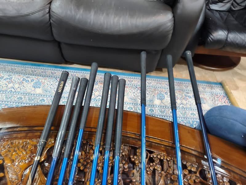 Figaro Ladies Golf Set (Category: Golf) located in Paranaque City. Submitted by chips24 (Listing ID 1464298321, Image 3). Description: For Sale Ladies Set °Figaro L flex graphite shaft irons °Figaro woods L flex °Xxio L flex driver °Bag included for only 13.8k pick up Bf Paranaque free shipping within MM..