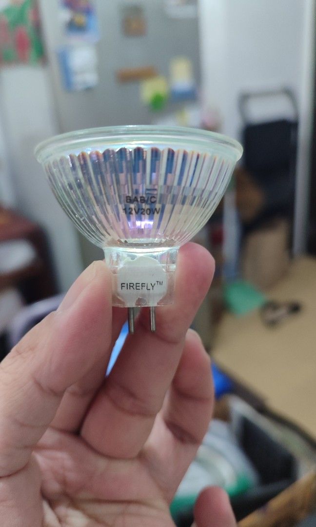 Firefly Dichroic Halogen Lamp for sale (Category: Lighting) located in Makati City. Submitted by alseastres2000 (Listing ID 1464202174, Image 3). Description: Firefly Dichroic Halogen lamp for sale Basic Info: P30 isang ilaw at 2 pcs na lang available Never used Nasa picture yung details ng ilaw For sure buyers only and no to bogus buyers and joy reservers also Message me for more details Location: Makati and BGC area.