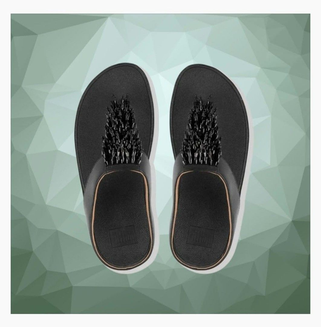 FitFlop ChaCha (Category: Slippers and slides) located in Paranaque City. Submitted by calm_youngstore7 (Listing ID 1464319921, Image 3). Description: PRICE DROP! Fitflop Cha Cha Slip-on Our gorgeous leather Cha Cha sandals are swishy, fabulous and fun, with a slim upper swathed in a carnival-inspired, shiny, beaded, Shimmying fringe. Pair them with skinny jeans, a flowing dress or a strapless swimsuit. We engineer every pair of FitFlop sandals 