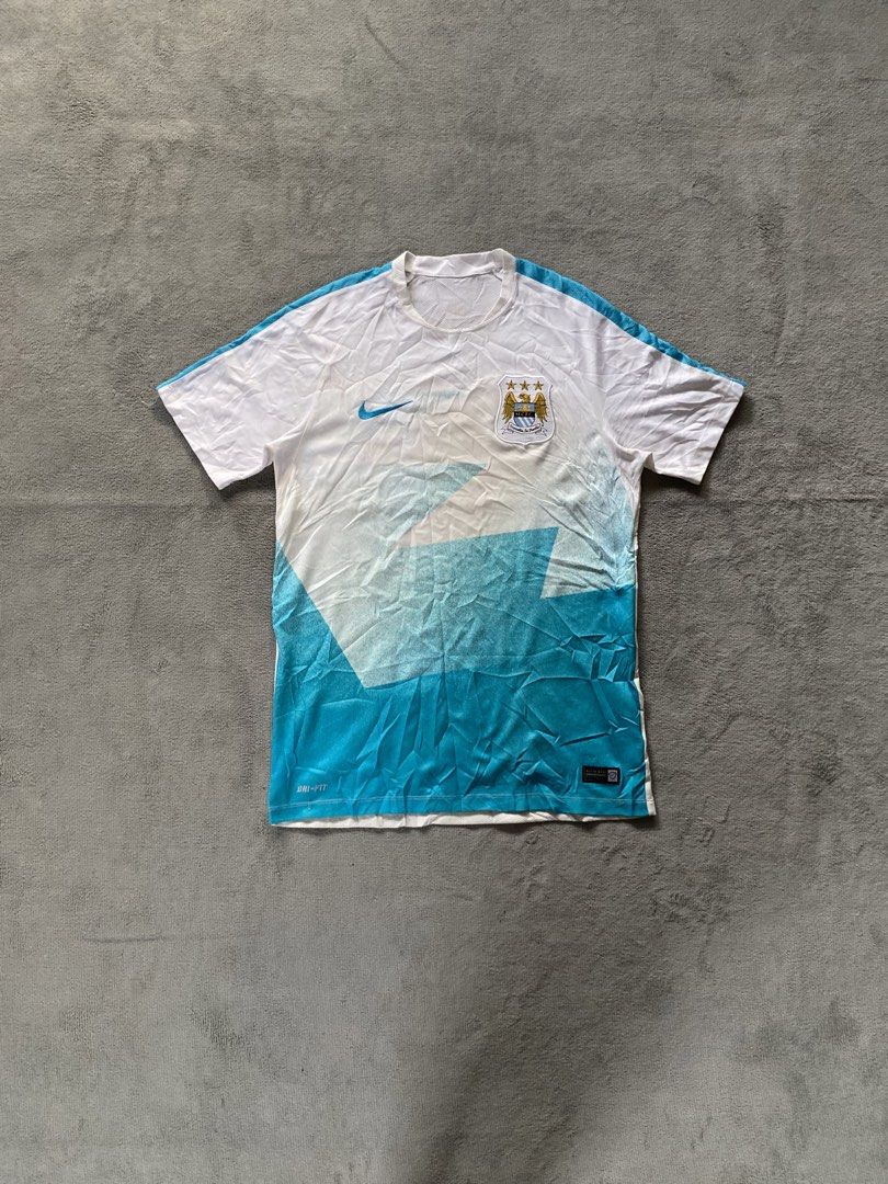 Football Nike Jersey (Category: Tshirts & Polo Shirts ) located in Ozamiz City. Submitted by thriftnikael (Listing ID 1464313161, Image 1). Description: 19x29 large no issue.