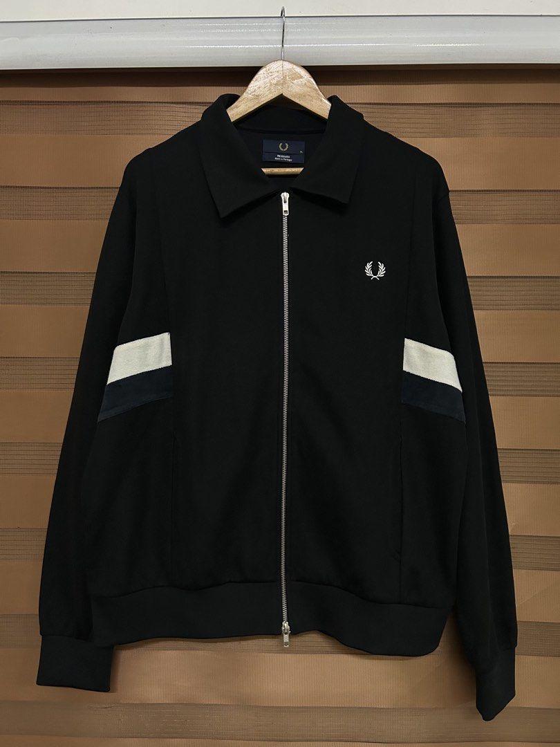Fréd Pérry Reissues Towelling Stripe Track Jacket (Category: Coats, Jackets and Outerwear) located in Manila. Submitted by foundarchive.ph (Listing ID 1464339637, Image 1). Description: Fréd Pérry Reissues Towelling Stripe Track Jacket Size XL on tag (26L x 25.5W) Brandnew (missing tag) Not thrifted ₱6000 only Manila area can ship nationwide .