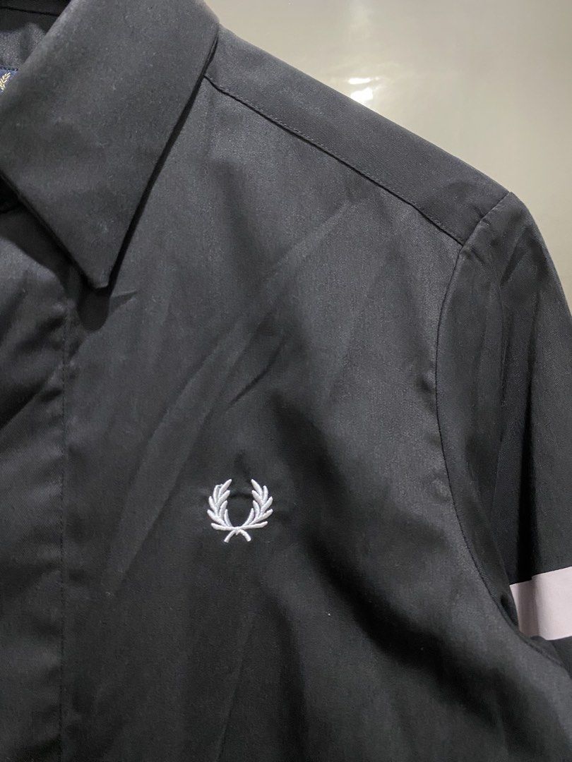 Fred perry (Category: Tshirts & Polo Shirts ) located in Manila. Submitted by vizcarrach03925 (Listing ID 1464284662, Image 2). Description: .