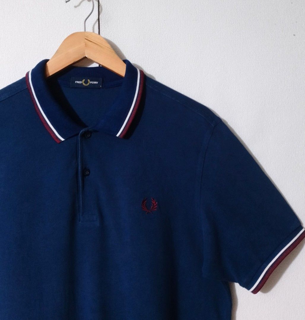 Fredperry (Category: Tshirts & Polo Shirts ) located in Iligan City. Submitted by jh_pr0 (Listing ID 1464256143, Image 3). Description: Frēdpërry (twintipped) Like new Dimes: 21x30 Color rate: 9.8/10 No issue Mine: 1200+sf.