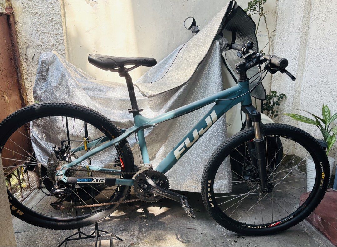Fuji Mtb nevada 1.0 (Category: Bicycles) located in Manila. Submitted by lixtim.ft (Listing ID 1464210002, Image 2). Description: - Fuji Mountain Bike 26er - Nevada Altair 1 -all stock except for crank, sadle & pedal -repainted Issue: trail marks, front shock no bounce. Rfs: dna nagagamit Loc: pandacan mla .