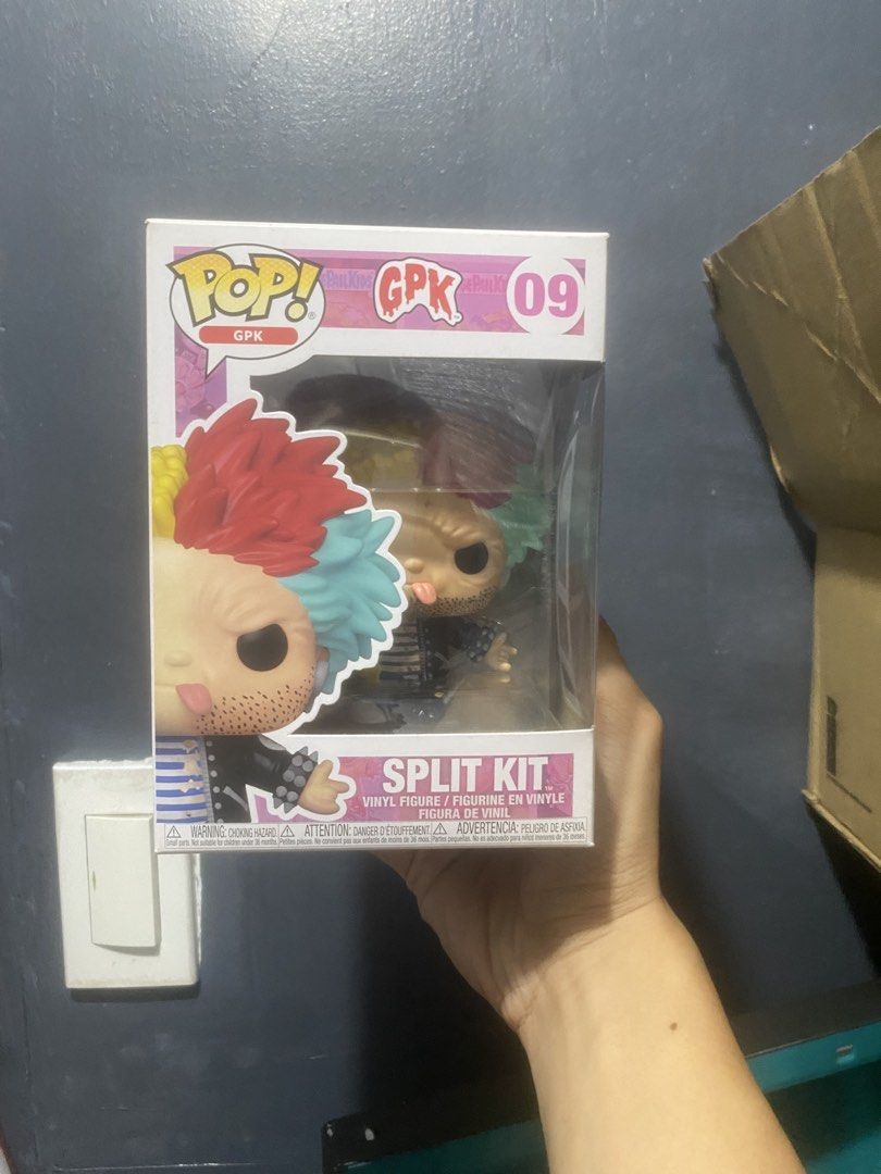Funko Pop GPK Split Kit #09 Vinyl Figure (Category: Designer & Blind Box Toys) located in Paranaque City. Submitted by toffthekermit (Listing ID 1464206547, Image 3). Description: - Funko Pop! Garbage Pail Kids #09 Split Kit - like new and sealed box - Must-have for Funko Pop collectors.
