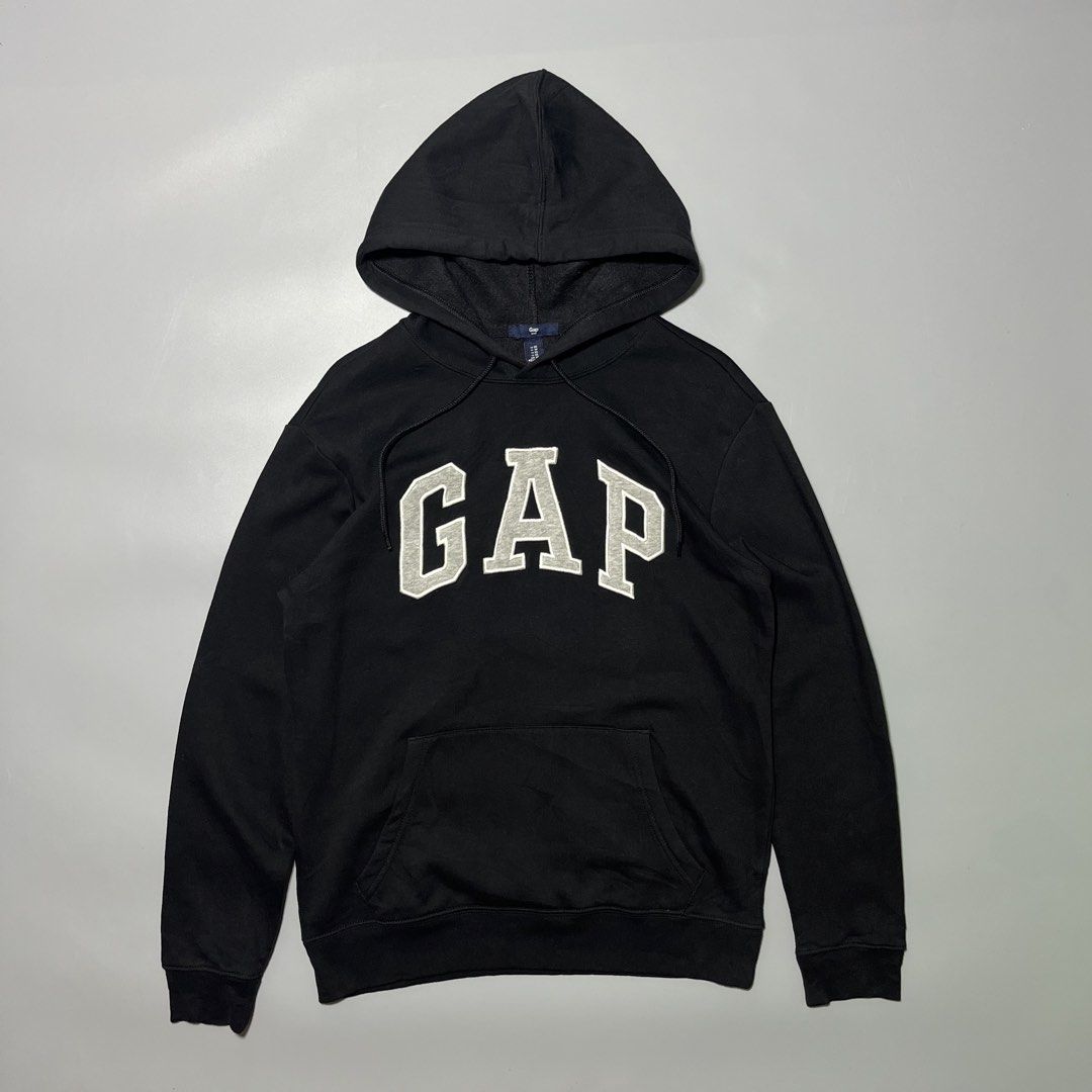 Gap Big Logo Pullover Hoodie (Category: Hoodies) located in Bacolod City. Submitted by marmanj (Listing ID 1464318735, Image 1). Description: ♻️ Gap Big Logo Pullover Hoodie •Original - Complete tags •Condition: Like new •Size: Small to semi medium( xs on tag ) •Length: 26” •Width: 19” •Color: Black •Color rate: 10/10 •Design: Big Logo GAP •No flaws 🔖Price: ₱680 📌Location: Bacolod City Negros Occidetal ‼️Disclaimer: We are not affiliated with t