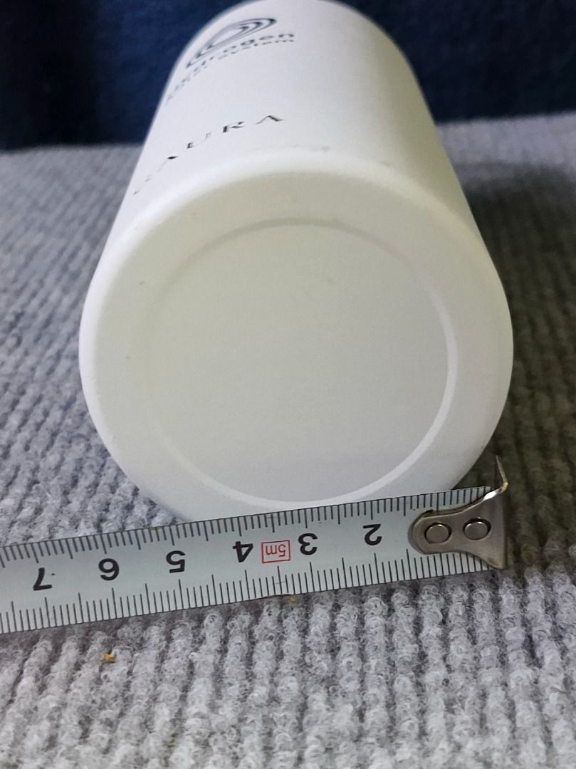 GAURA Hydrogen Water System Bottle White (Category: Water Bottles & Tumblers) located in San Leonardo. Submitted by burgossanleonardo.12345 (Listing ID 1464290047, Image 3). Description: - Brand: GAURA - Type: Hydrogen Water System Bottle - Color: White - Cap: Brown with handle - Dimensions: Approx. 23cm (height) x 6.5cm (diameter) - Benefit: Ideal for daily hydration - selling as is - wysiwyg.