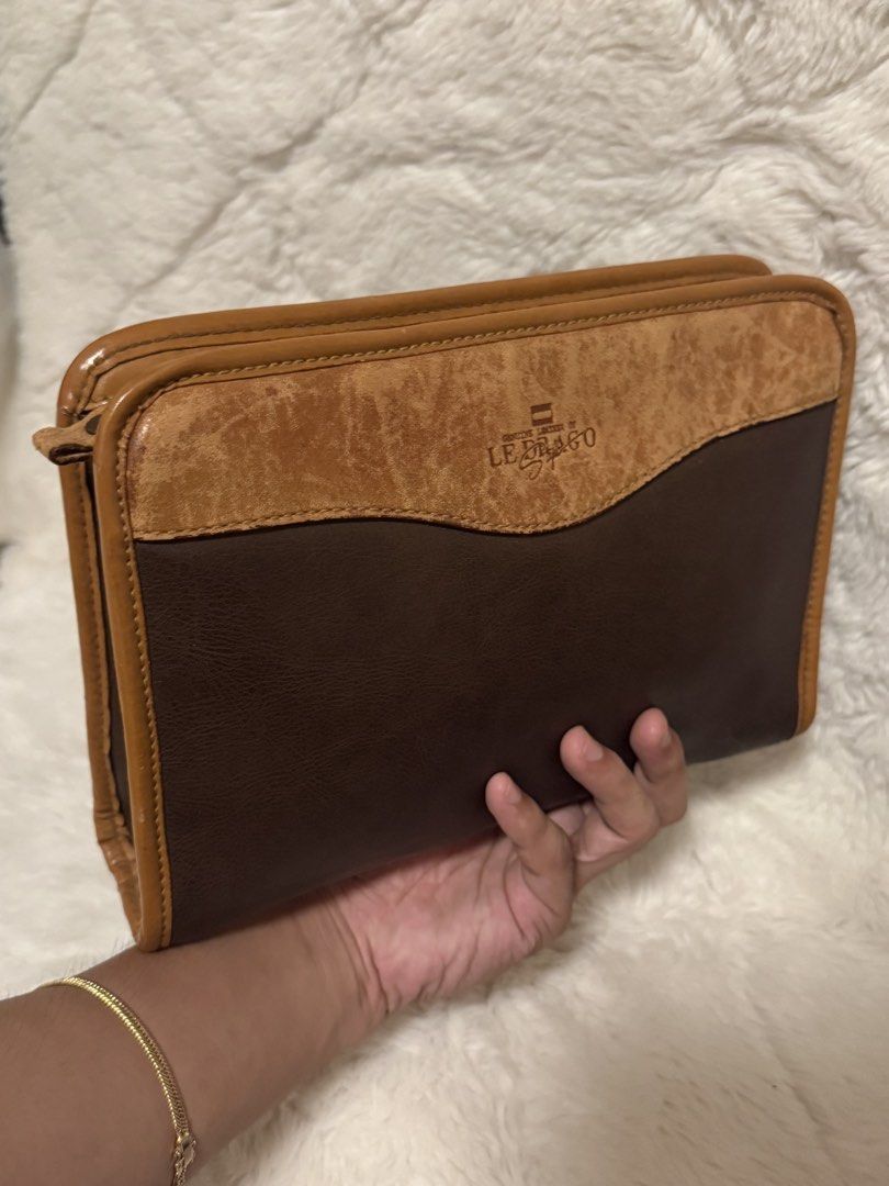 Genuine Leather clutch bag (Category: Clutches) located in Cavite. Submitted by _solidolo (Listing ID 1464277291, Image 2). Description: .