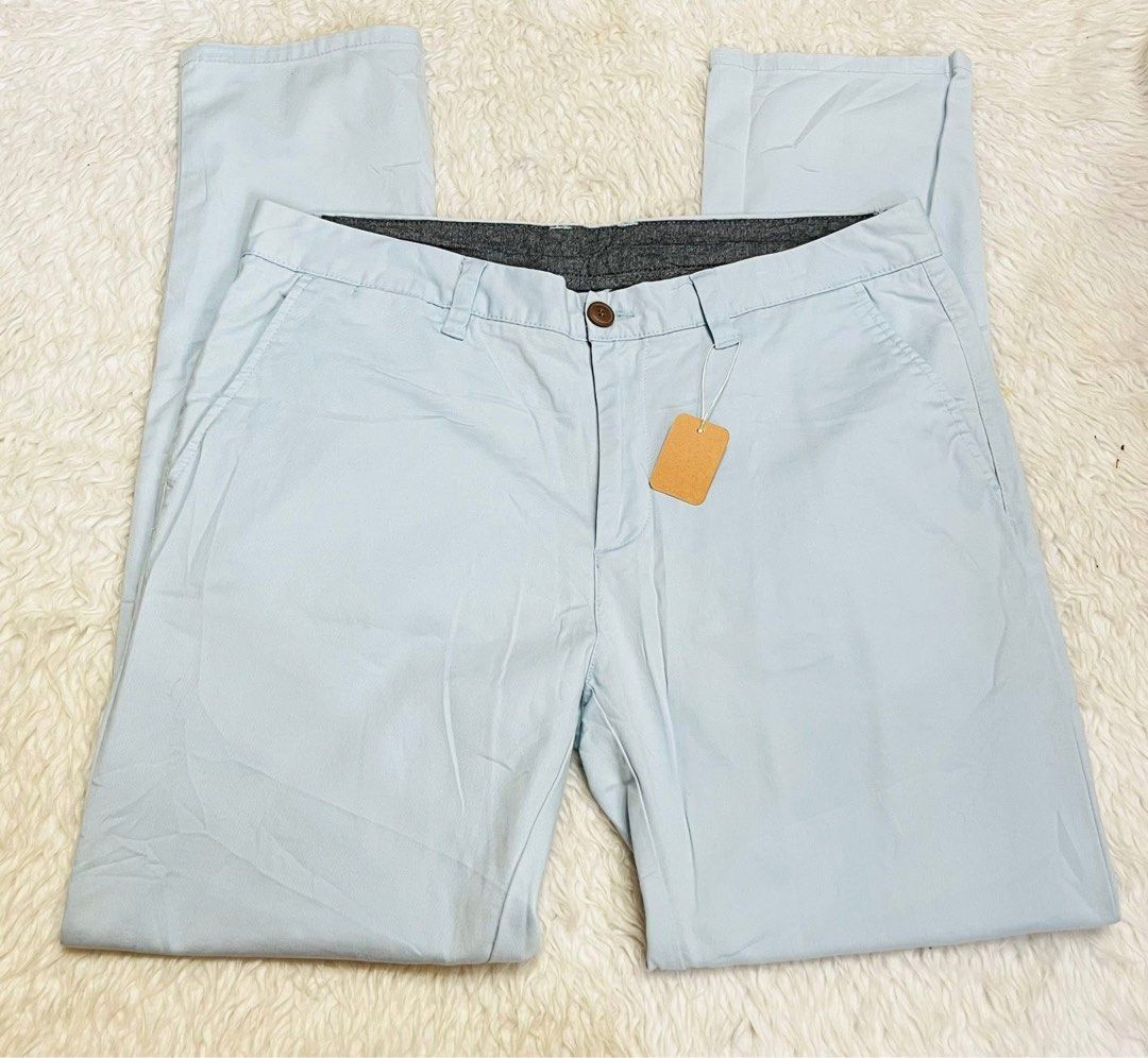 GIORDANO Light Blue Chinos Size 34 (Category: Chinos) located in Manila. Submitted by bengirlclothing (Listing ID 1464199493, Image 1). Description: - Brand: GIORDANO - May washable stain kaunti - Color: Light Blue - Size: 34-35 inches (Waist) - Length: 40inches - Fit: Classic Fit - Material: Comfortable Cotton Blend - Closure: Button and Zip - Pockets: 2 Side Pockets, 2 Back Pockets - Ideal for: Everyday Wear.