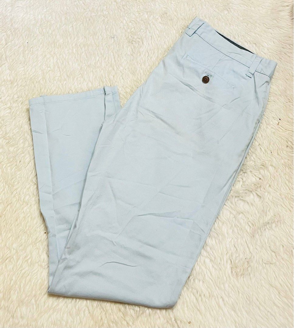 GIORDANO Light Blue Chinos Size 34 (Category: Chinos) located in Manila. Submitted by bengirlclothing (Listing ID 1464199493, Image 2). Description: - Brand: GIORDANO - May washable stain kaunti - Color: Light Blue - Size: 34-35 inches (Waist) - Length: 40inches - Fit: Classic Fit - Material: Comfortable Cotton Blend - Closure: Button and Zip - Pockets: 2 Side Pockets, 2 Back Pockets - Ideal for: Everyday Wear.