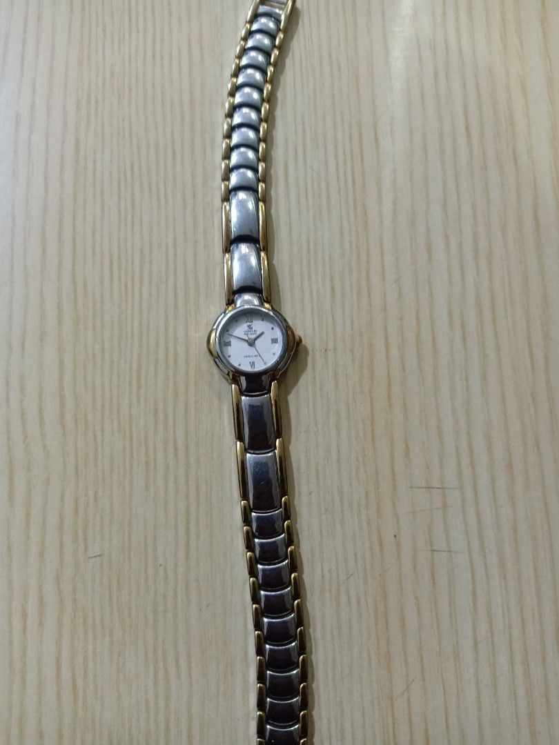 Giorgio milano (Category: Women's Watches) located in Las Pinas. Submitted by quick_deals_great_finds2 (Listing ID 1464234296, Image 2). Description: Original good working condition Small size 18mm fits wrist 6.8 inches.