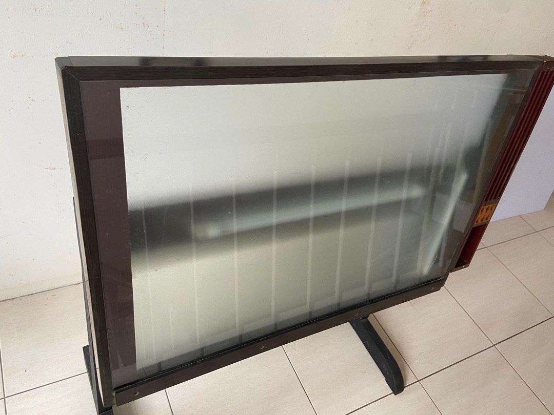 Glass Drafting Table (Category: Stationery & School Supplies) located in Manila. Submitted by franchescae (Listing ID 1464279326, Image 2). Description: Glass Drafting Table for Sale!! bilhin niyo na pls Php 5,000 fixed price Rfs: done with archi di na po gagamitin ulit. In good condition 📍Available for pick-up from Quezon City (Tomas Morato Area) .