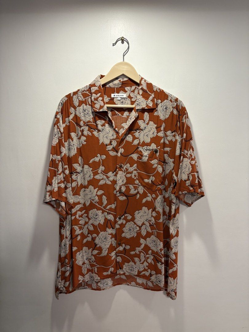 Global Work Aloha S/S Shirt 🎌🎌🎌 (Category: Tshirts & Polo Shirts ) located in Bacolod City. Submitted by moboandmoga (Listing ID 1464238744, Image 1). Description: Global Work Aloha S/S Shirt 🎌🎌🎌 Size: Small to Medium frame Excellent Condition (Sizing info) Width: 22.5 inches Length: 27.5F - 29B .