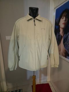 (Category: ) located in . Submitted by fashionhomme2 (Listing ID 1464277103, Image 1). Description: .