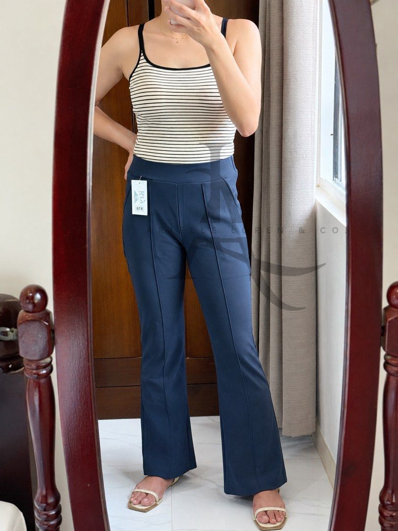 GRAYISH BLUE - FLARED PANTS (Category: Other Bottoms) located in Manila. Submitted by ariellelorenco (Listing ID 1464146848, Image 2). Description: 👉🏻Color: GRAYISH BLUE 👉🏻Flared Pants 👉🏻39.5 in length 👉🏻10.5 in width (hem/laylayan) 👉🏻Stretchable fabric 👉🏻Garterized waist 👉🏻Relax waist 28 in (38 in max) ***These are all actual photos ***Colors may vary due to lighting .