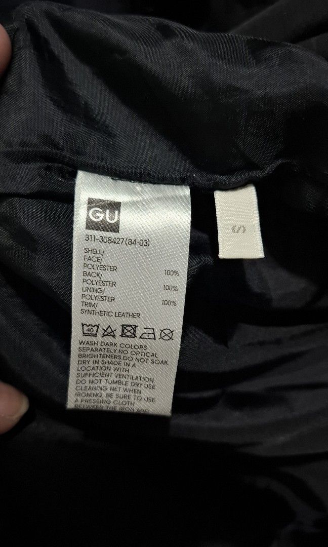 GU Jacket (Category: Coats, Jackets and Outerwear) located in Manila. Submitted by gentleclosetcollection (Listing ID 1464180002, Image 3). Description: Brand: GU ​Model / Style Code: 3WAY Mountain Parka / 311-308427 ​Color: Navy Blue ​Size: S (Men’s) ​Material: 100% Polyester (Shell & Lining) ​Features: -​Full-zip front with snap-button storm flap -​Adjustable hooded design -​Multiple utility front flap pockets -​Removable inner quilted liner -​