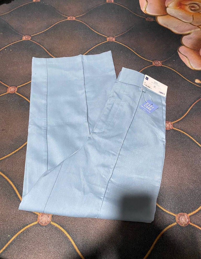 GU WIDE PANTS FOR WOMEN SMALL (Category: Jeans) located in Manila. Submitted by jpnbrandedcollection (Listing ID 1464232106, Image 3). Description: For sale‼️‼️ GU WIDE PANTS FOR WOMEN Size:Small Waistline 26/28 Length 38 600 only Color rate:10/10 Excellent condition/new with tag Mop gcash ship jnt Pampanga Thank you admin ♥️♥️.