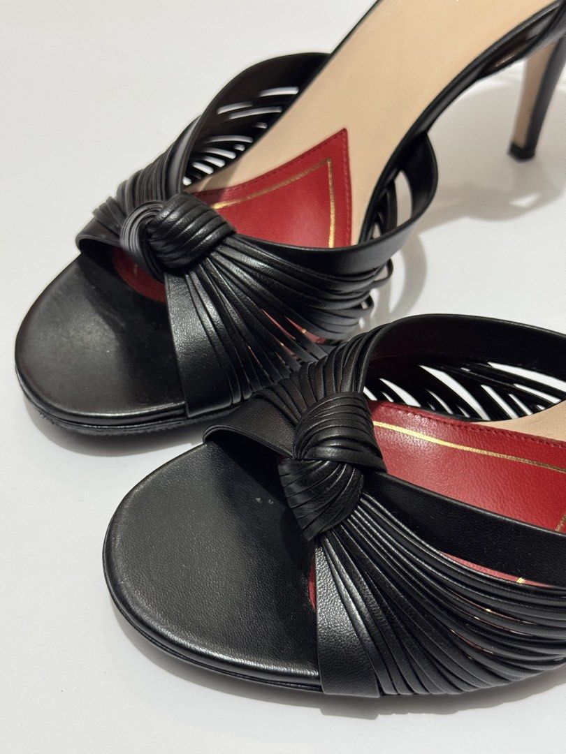 Gucci (Category: Heels) located in Quezon City. Submitted by byuklph (Listing ID 1464197731, Image 3). Description: Auth💯size361/2🍒 Excellent condition no inclusion .