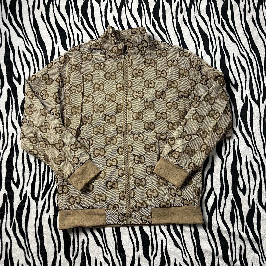 Gucci monogram jacket (Category: Luxury Apparel) located in Manila. Submitted by royaldripmanila (Listing ID 1464277368, Image 1). Description: Cut neck tag No issue W22 L27.5.