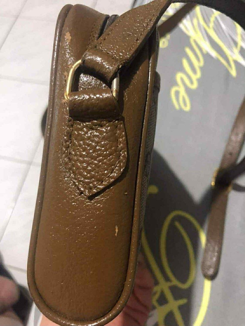 GUCCI SHERY LINE SLING BAG (Category: Luxury Bags & Wallets) located in Manila. Submitted by tokaidostoreexpress (Listing ID 1464287639, Image 3). Description: 100% AUTHENTIC | Preloved with Care 📌 Fixed Price – No haggling to keep it fair for everyone ✅ Money-Back Guarantee if proven fake ISSUE: • Repaired / Strap replaced • Recolored 📍 Seller based in Japan 🇯🇵 💳 Payment via GCash 📦 Safe & fast delivery through J&T ⏳ No reply will be consi