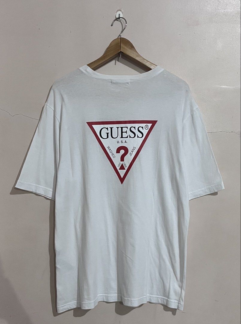 GUESS TEE (Category: Tshirts & Polo Shirts ) located in Matanao. Submitted by eyyymar (Listing ID 1464255256, Image 2). Description: Guess Tee -Dimes:20.5x29 -Good as new -Issue: None .