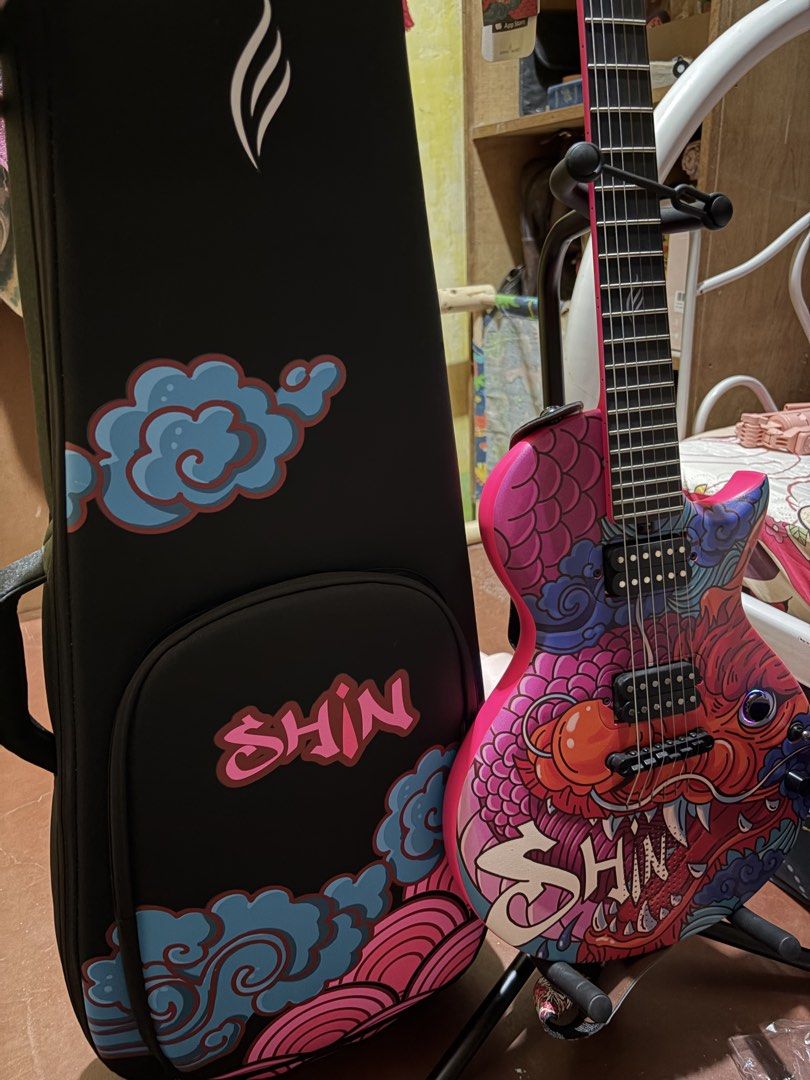 Guitar (Category: Musical Instruments) located in Caloocan City. Submitted by miajmx (Listing ID 1464320420, Image 3). Description: 🎸 FOR SALE: Enya Music Shinichi Kobayashi Sonic Smart Guitar 🎸 ✨ ALMOST BRAND NEW — USED ONLY A FEW TIMES! ✨ 💰 Original Price: ₱29,000 🔥 Selling Price: ₱23,000 — STILL NEGOTIABLE! 📌 RFS: Moving out 🎁 INCLUSIONS: ✅ Guitar Strap ✅ Guitar Bag ✅ Original Box ✅ Guitar Stand 🎶 FEATURES: 🔊 Built-in Speaker — you can