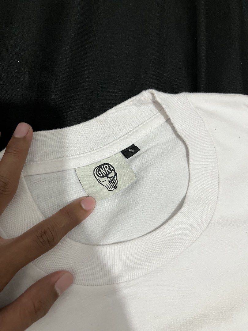 Gunner Luka Shirt (Category: Tshirts & Polo Shirts ) located in Quezon City. Submitted by ramsuuu_ (Listing ID 1464184585, Image 3). Description: Decluterring Gunner Luka Tee. (Cropped) Used once 300php.