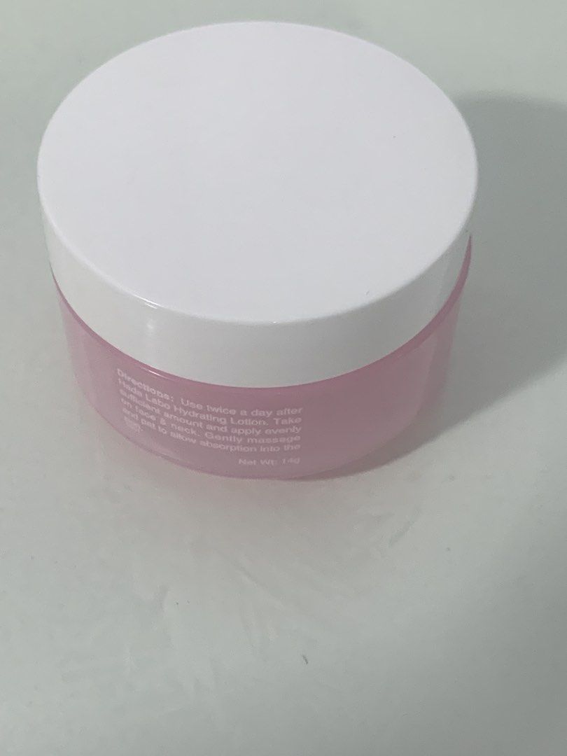 HADA LABO MOISTURIZER (Category: Face Care) located in Quezon City. Submitted by prelovedsaleitems (Listing ID 1464227224, Image 2). Description: .