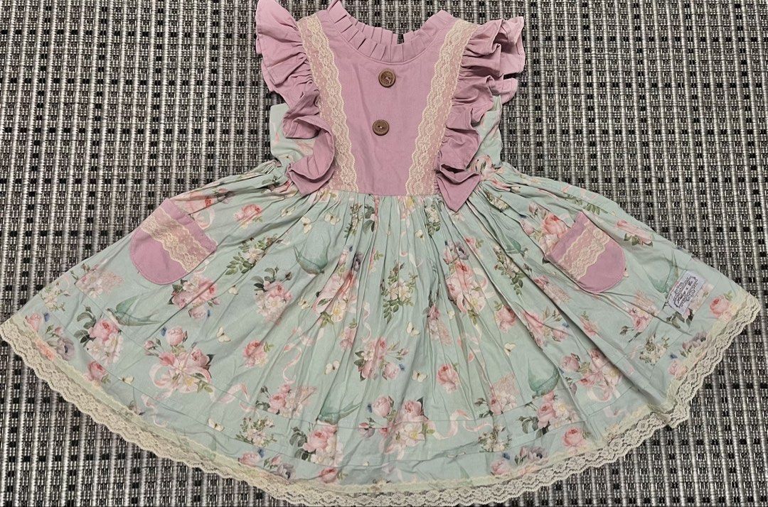 Hailey and Co. dress (Category: Babies & Kids Fashion) located in Manila. Submitted by fraylonhan56771 (Listing ID 1464248370, Image 2). Description: - Adorable girls' dress good as new size fits 3-5 yrs old. Hailey and co. dress. can be sold as bundle.