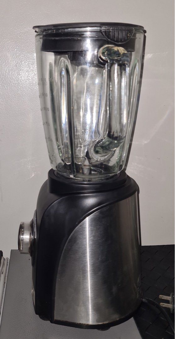 heavy duty blender (Category: Juicers, Blenders & Grinders) located in Pasay City. Submitted by omicom1617 (Listing ID 1464216982, Image 2). Description: .