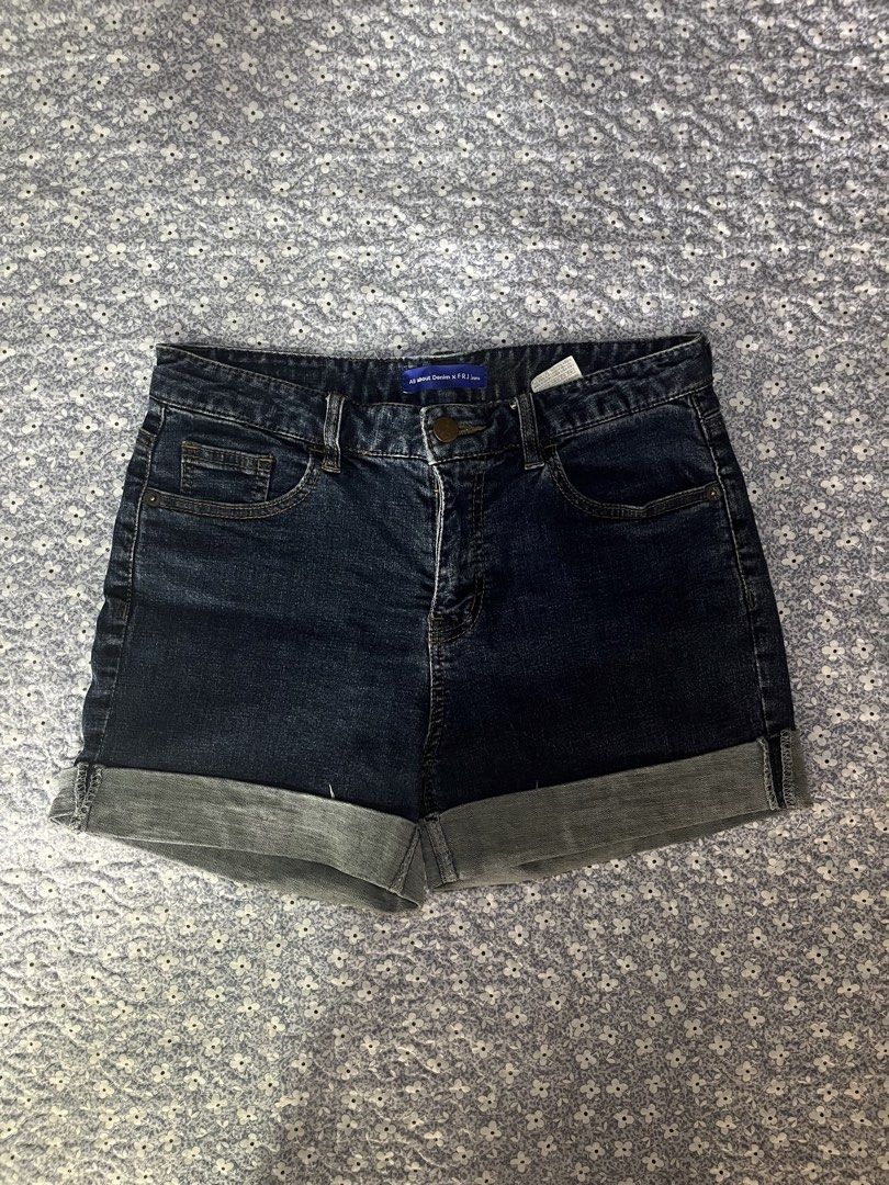 High Waisted Denim Shorts (Category: Shorts) located in Manila. Submitted by gdwmtine_28 (Listing ID 1464267251, Image 1). Description: - Dark wash denim shorts - High-waisted fit - Cuffed hem detail - Button and zip closure - Two front pockets - Two back pockets - Ideal for casual wear.
