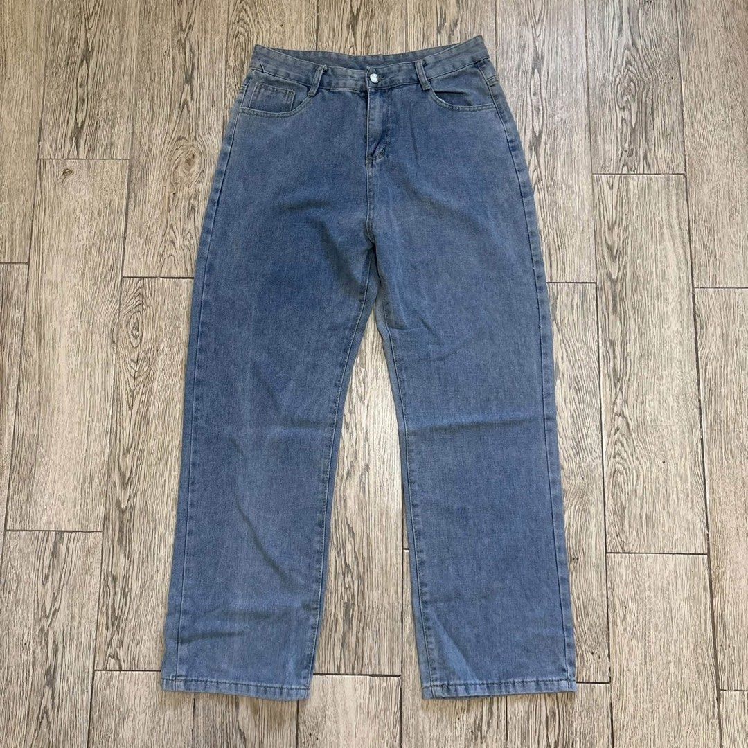 Highwaist Straight cut Denim Pants (Category: Jeans) located in Imus. Submitted by reloved.nd (Listing ID 1464249805, Image 1). Description: - Classic blue denim jeans - Straight leg cut - Standard front and back pockets - Button and zip closure - Versatile for everyday wear - Easy to style with any top.