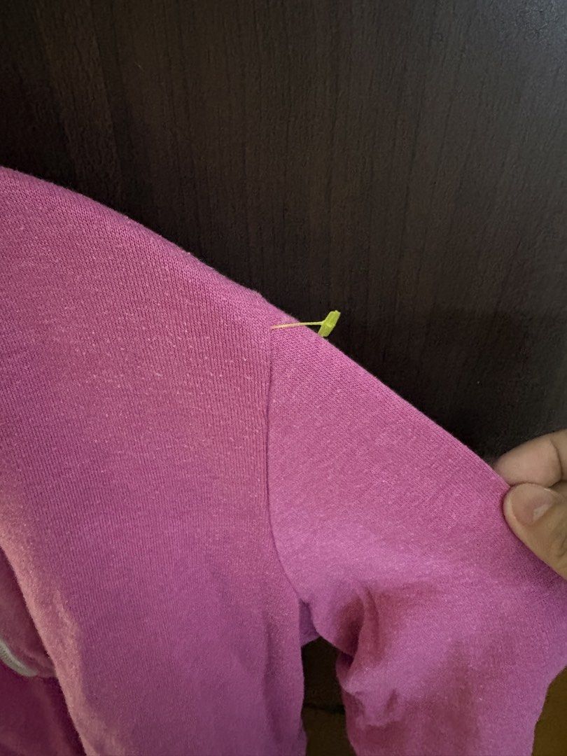 H&M Divided Basic Pink Zip-Up Hoodie (Category: Coats, Jackets and Outerwear) located in Mandaluyong City. Submitted by peachy.cloud (Listing ID 1464210321, Image 3). Description: - H&M Divided Basic pink zip-up hoodie - Size: Medium (M) - Features: Drawstring hood, front pockets - Ideal for: Casual wear You can still see the plastic where the tag was, unused but was left sitting inside the cabinet- has lints that is why selling it for low price.