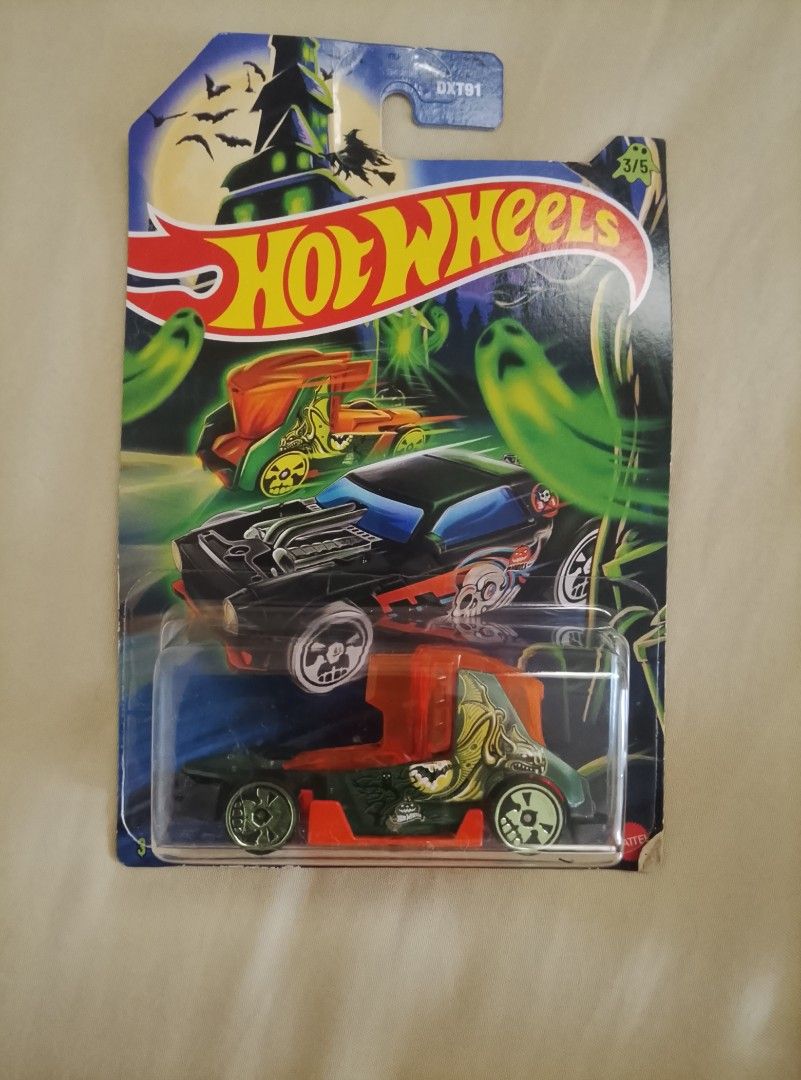 holloween set hot wheels (Category: Kids Toys) located in Manila. Submitted by shinedes (Listing ID 1464203303, Image 2). Description: holloween cars set hotwheels CUL8R Haul -0- Gram Nigth Shifter Hollowback Diesel Duty made in malaysia.