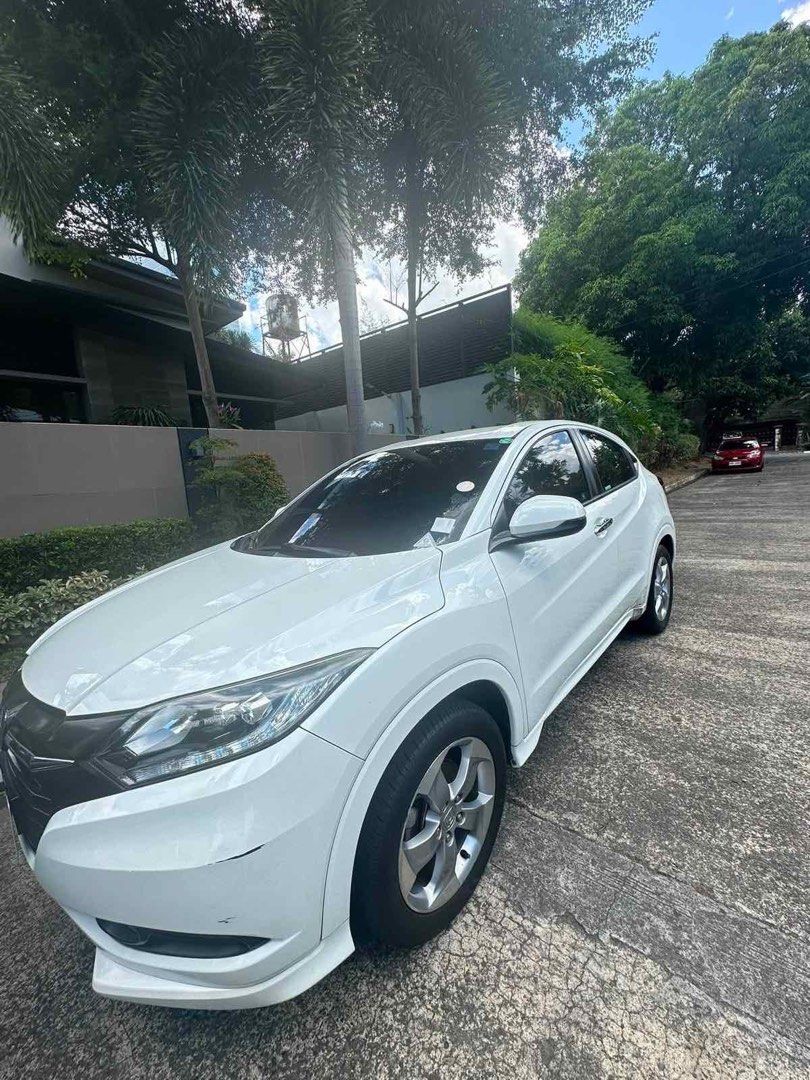 Honda HR-V 1.5 (A) (Category: Used Cars) located in Quezon City. Submitted by tanniecartz (Listing ID 1464263649, Image 3). Description: Year Model: 2015 Brand/Make: Honda HRV S-CUV: gas AT or MT: AT Mileage: Complete Docs Yes or No:yes Issue: none 1st owner or 2nd: 1st Location: east greenhills wackwack mandaluyong city Reason to sell: upgrading to EV Plate ending 8.