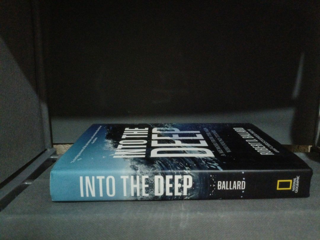 Into the Deep, Smiley's People (Category: Storybooks) located in Bambang. Submitted by axela21 (Listing ID 1464235589, Image 2). Description: Into the Deep 150 Like New Non-Fic Smiley's People 130 Sign of usage sa Dust Jacked Lightly Used Fiction Bundle 250.