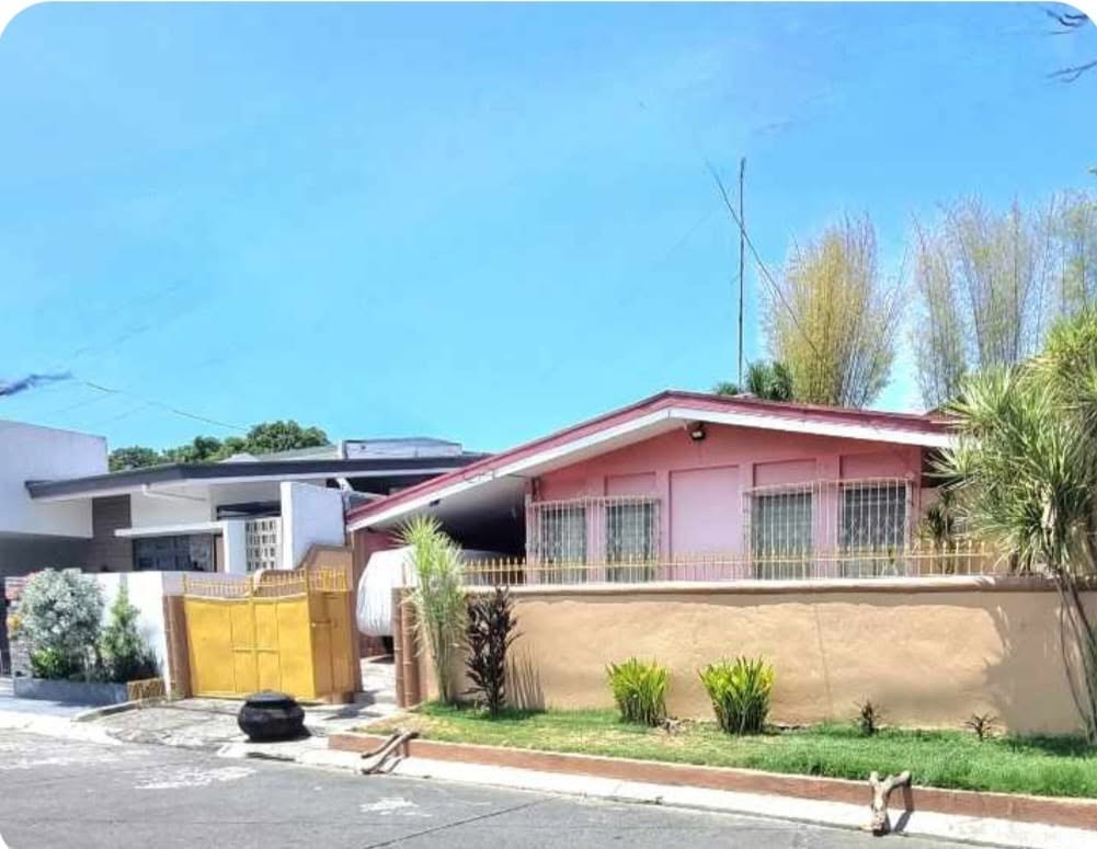 (Category: ) located in . Submitted by bedquiban (Listing ID 1464173199, Image 1). Description: .