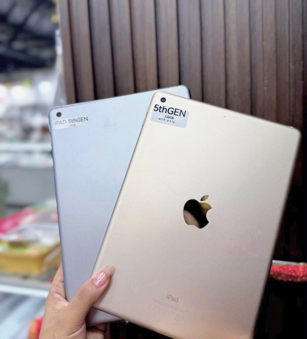 iPad 6th Gen - 128 gb (Wifi + cellular ) (Category: iPad) located in Calamba. Submitted by declutsbysteff (Listing ID 1462083692, Image 2). Description: FOR SALE ✨ iPad 6th Gen - 128 gb (32 gb also available) - Preowned but in a good condition. - With sim slot - Wifi and data cellular supported - iOS version 17 - Good for students and for personal use. - Good for taking notes and entertainment games. - Complete set with box and freebies. - With w