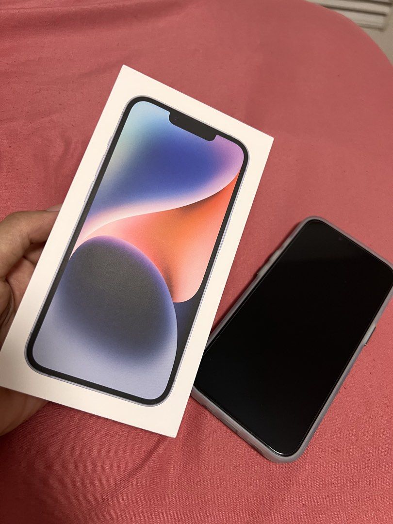 IPHONE 14 (Category: iPhone 14 Series) located in Manila. Submitted by mumuershi (Listing ID 1464220064, Image 1). Description: FOR SALE: IPHONE 14 128gb BLUE Battery health: 100% No history of repairs NO ISSUES NO SCRATCHES NO DENTS GOOD AS NEW RFS: DI NAGAGAMIT Selling for 25,000.