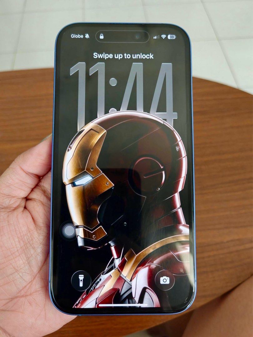 iPhone 16 128gb FU 91bh NTC super smooth (Category: iPhone 16 Series) located in Valenzuela. Submitted by seseliax (Listing ID 1464178412, Image 2). Description: iPhone 16 128GB factory unlock/no sim restrictions 91% battery health iOS 26.6.2 NTC approved hindi abused ang paggamit, hindi gamer no dents, no scratches bagong bago ang ichura no iCloud lock no history of repair test all upon meet up w/ free cases & new tempered glass inclusions are o