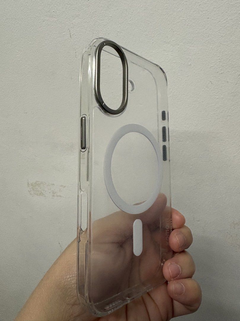 Iphone 16 Case (Category: Other Mobile & Gadget Accessories) located in San Juan City. Submitted by mksb0112 (Listing ID 1464238503, Image 3). Description: used once with back protective cover no flaws rfs: got a new one.