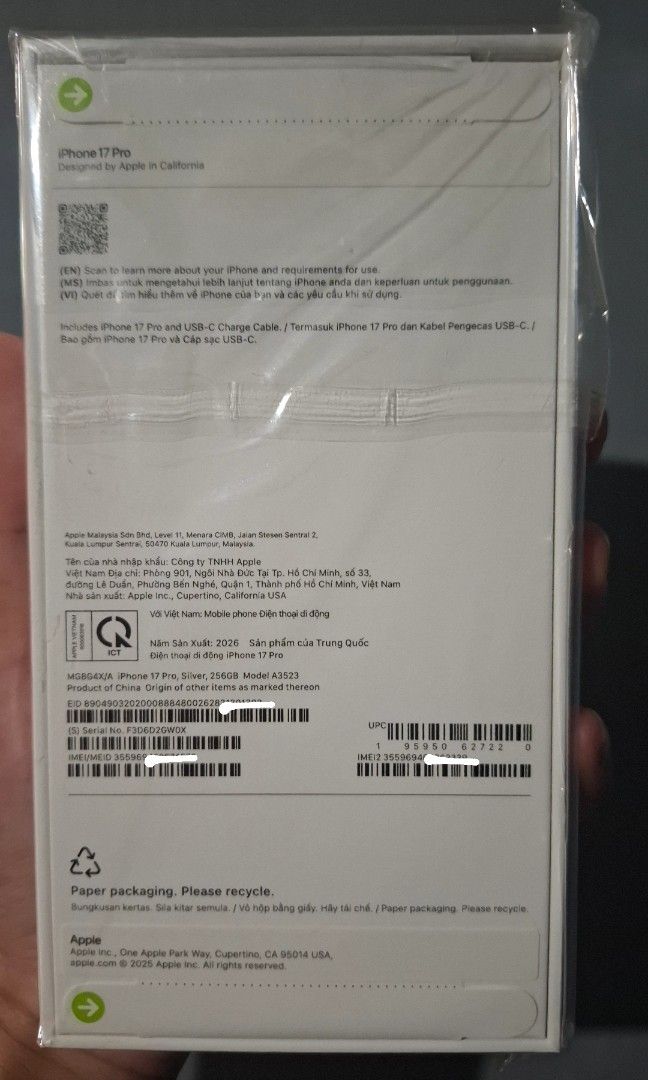 Iphone 17 Pro ( not max) silver, 256gb, 0cc (Category: iPhone 17 Series) located in Dagupan City. Submitted by gadgets_by_pxtrade (Listing ID 1464216138, Image 2). Description: iPhone 17 Pro — 256gb Price: 66 500 (below srp) Negotiable - Brand new - Opened for checking (September 26 2026) - Complete with original box - X cycle count - No issues / 100% working + accessories from the loop worth 2k+ (clear case and screen protector) REMINDERS: ₱5,00