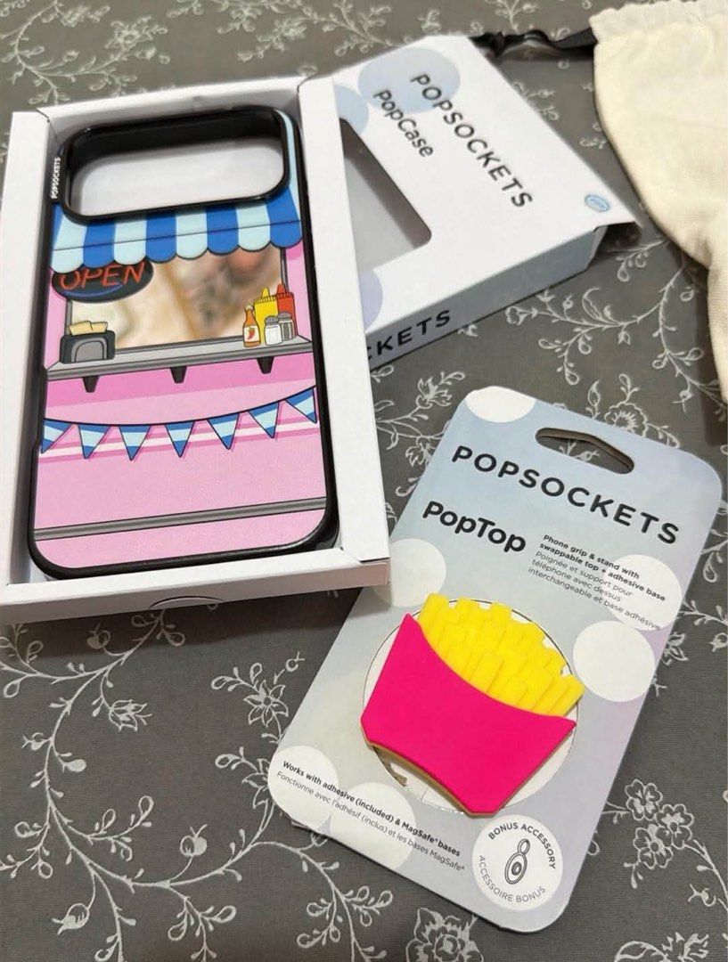 iPhone 17 promax popsocket case w/popsocket set (Category: Cases & Sleeves) located in Balanga. Submitted by Andy_toploaders (Listing ID 1464267943, Image 1). Description: Ip 17 promax case Popsocket Authentic Selling as set No flaws.