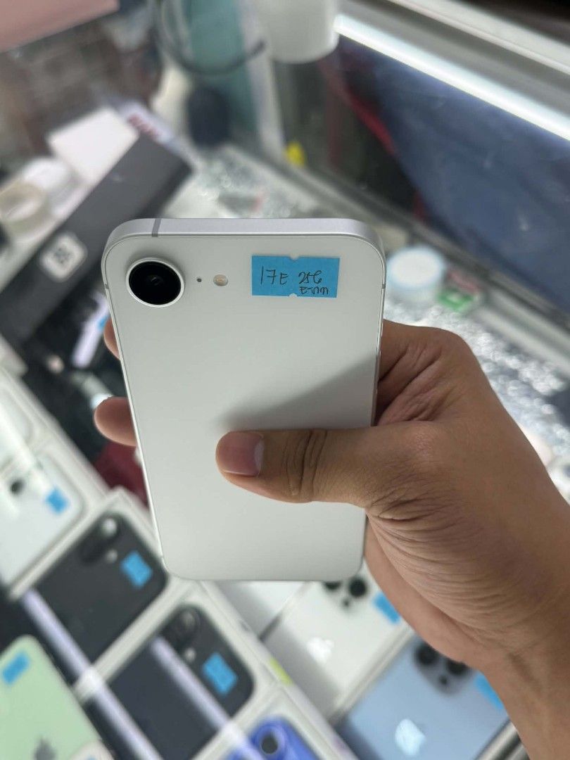 Iphone 17e 256gb 100% BATT Esim Unlock No issue (Category: iPhone 17 Series) located in San Juan City. Submitted by keannagadgetph (Listing ID 1464141134, Image 3). Description: Available for today's. IPhone 17e 256gb 100% bh Esim unlock Makinis Case temp charger US approved Accepting swap / Trade in / installment / walk in For fast transaction 09777177470 look for alyanna Fb page : javeds gadget shop.