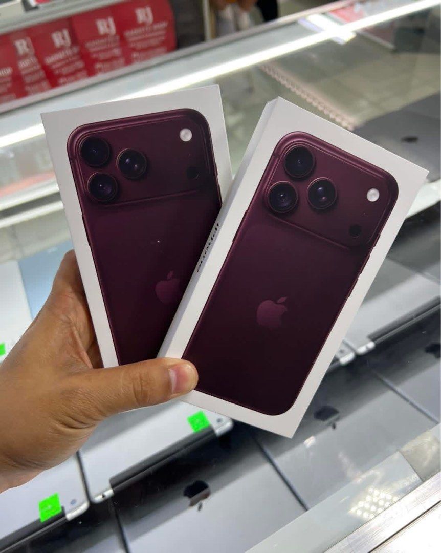 iPhone 18 Pro (Category: iPhone 18 Series) located in Pasig City. Submitted by bhino (Listing ID 1464139370, Image 2). Description: iPhone 18 Pro Brand new Factory unlock NTC approved Hongkong variant Not activated 1 year warranty Apple store All colors available Sealed Cash on delivery Pick ip s store We do physical shop Mode of payment Cash gcash bank transfer Credit card plus interest .