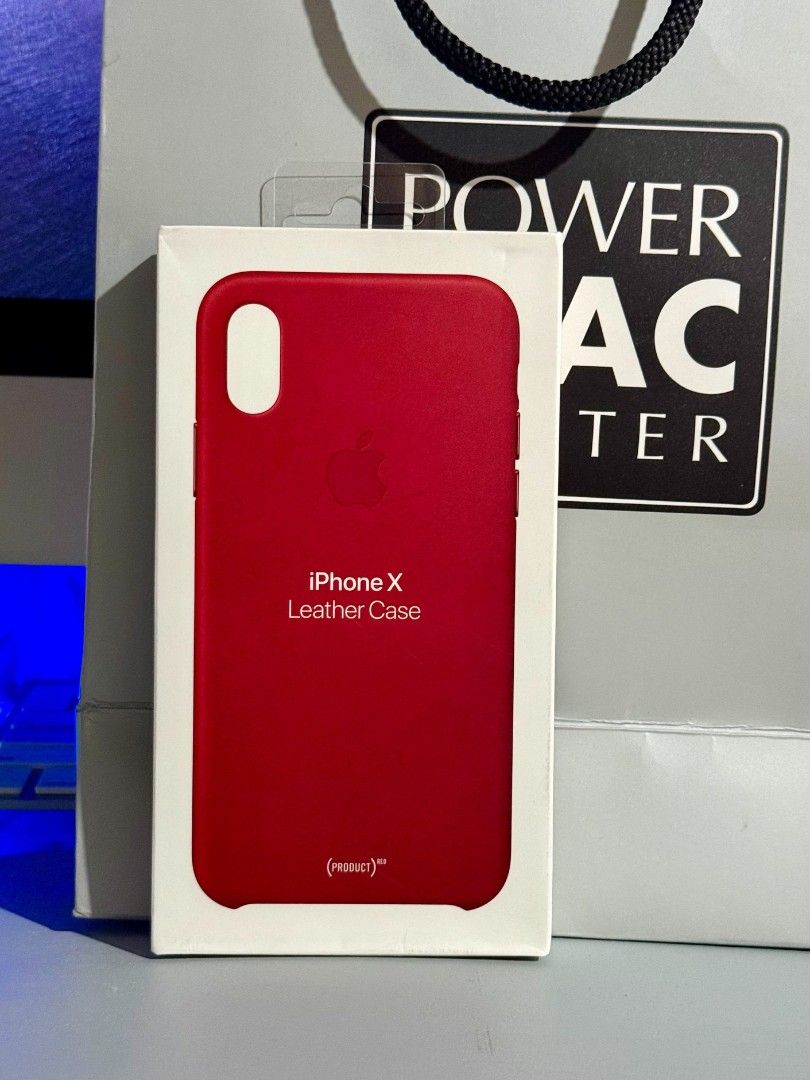 iPhone X & Xs Leather Case Original (Category: Cases & Sleeves) located in Antipolo. Submitted by mark_villalva007 (Listing ID 1464204555, Image 1). Description: iPhone X & XS Leather Case - Product Red - 100% Original Apple Brand with Price Tag - Sealed & Brand New - 600 PHP Nalang po yan mga bossing ko. - Antipolo po location ko. Pwedeng Meetup, Lalamove, LBC, J&T Pag nasa malayo... Pm lang po kayo. Tnx.